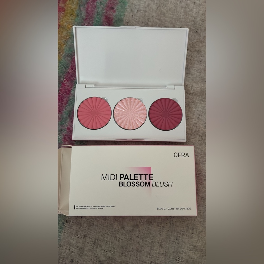 Ofra Blossom Blush Mini Palette
